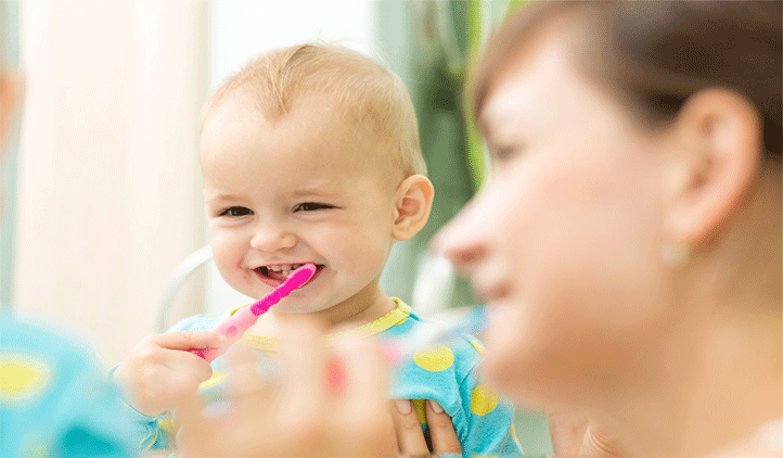 baby-mom-brushing-teeth-blog
